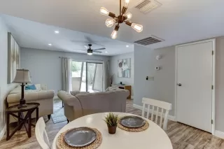 Photo #6: 6102848 Listing 