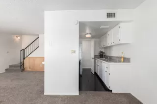 Photo #3: 6102879 Listing