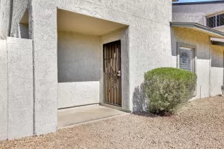 Photo #2: 6103002 Listing 