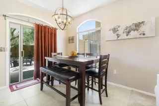 Photo #3: 6103023 Listing