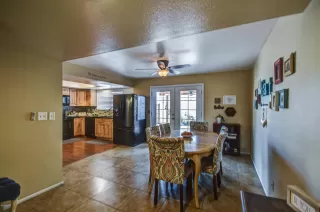 Photo #6: 6103087 Listing