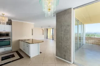 Photo #1: 6103097 Listing 