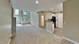 Photo #2: 6103215 Listing