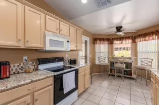 Photo #6: 6103514 Listing 