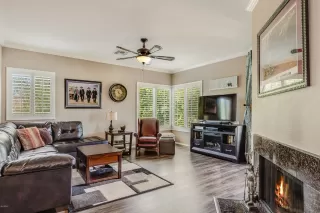 Photo #1: 6103520 Listing