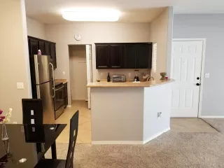 Photo #6: 6103702 Listing