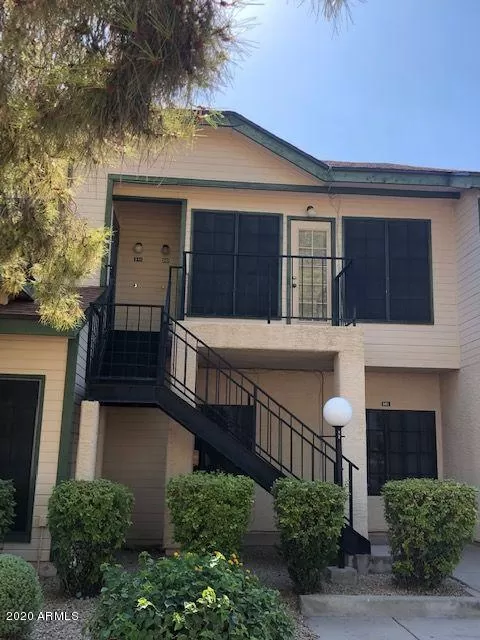 MLS: 6103724 Condo For Sale