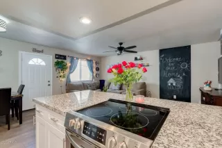 Photo #4: 6103949 Listing 