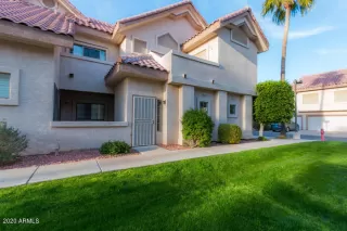 Photo #2: 6103972 Listing