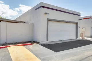 Photo #1: 6104027 Listing