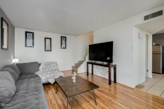 Photo #4: 6104116 Listing 