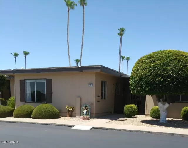 MLS: 6104248 Condo For Sale