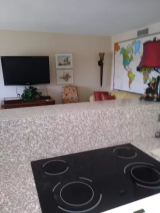 Photo #6: 6104248 Listing 