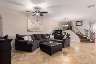 Photo #2: 6104251 Listing