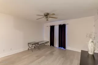 Photo #5: 6104295 Listing