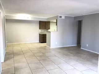 Photo #2: 6104353 Listing 