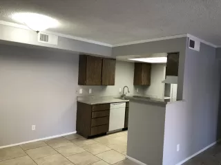 Photo #6: 6104353 Listing 