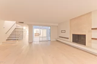 Photo #2: 6104524 Listing