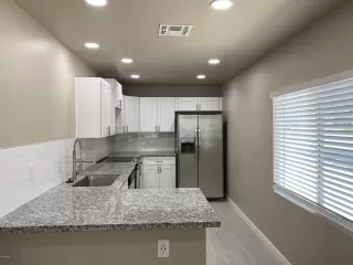 Photo #4: 6104558 Listing