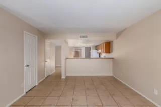 Photo #3: 6104721 Listing 