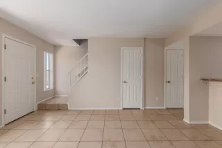 Photo #5: 6104721 Listing 