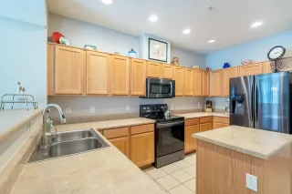 Photo #6: 6104926 Listing 