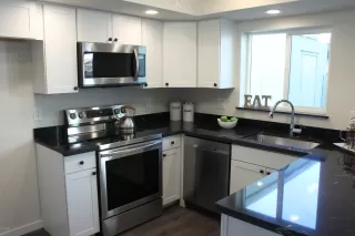 Photo #5: 6105015 Listing 