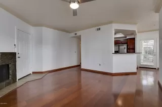 Photo #2: 6105030 Listing