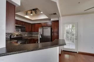 Photo #3: 6105030 Listing