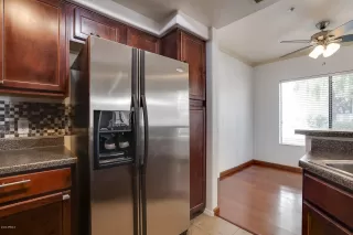 Photo #5: 6105030 Listing