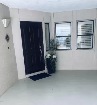 Photo #2: 6105108 Listing 