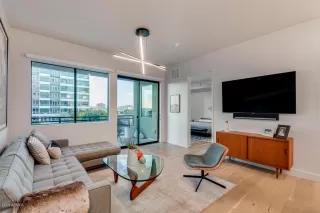 Photo #3: 6105264 Listing