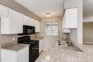 Photo #3: 6105349 Listing 