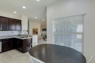 Photo #3: 6105372 Listing