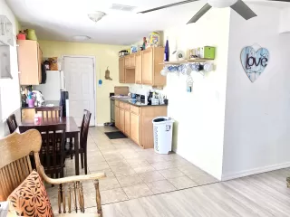 Photo #2: 6105462 Listing 