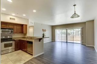 Photo #3: 6105590 Listing