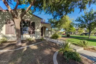 Photo #1: 6105617 Listing 