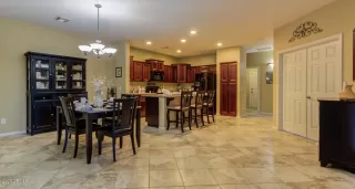 Photo #6: 6105617 Listing 