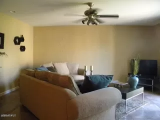 Photo #1: 6105666 Listing