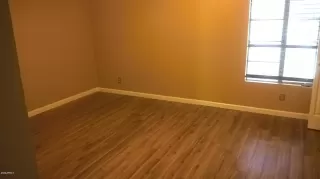 Photo #6: 6105666 Listing