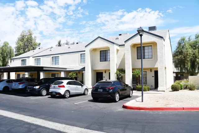 MLS: 6105674 Condo For Sale