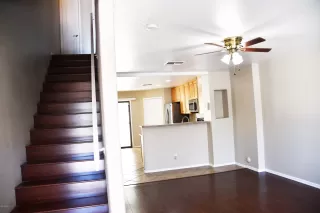 Photo #2: 6105674 Listing