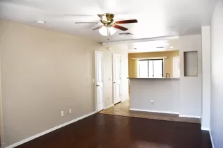 Photo #3: 6105674 Listing