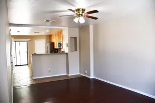 Photo #5: 6105674 Listing