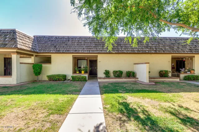 MLS: 6105807 Condo For Sale