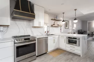 Photo #4: 6106126 Listing