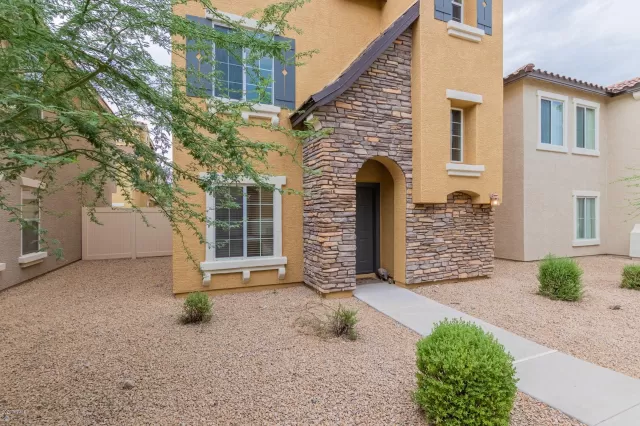 MLS: 6106127 Condo For Sale