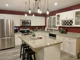 Photo #1: 6106176 Listing