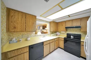 Photo #6: 6106273 Listing