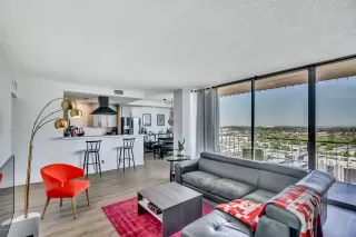 Photo #4: 6106674 Listing